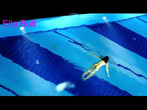 ❤️ หยุดดูไม่ได้เลย หนุ่มผมบลอนด์โดนจับได้ว่ายเปลือยกายอยู่ใน ELLA BOLT resort pool ️❌ เย็ด ที่เรา ❌️❤